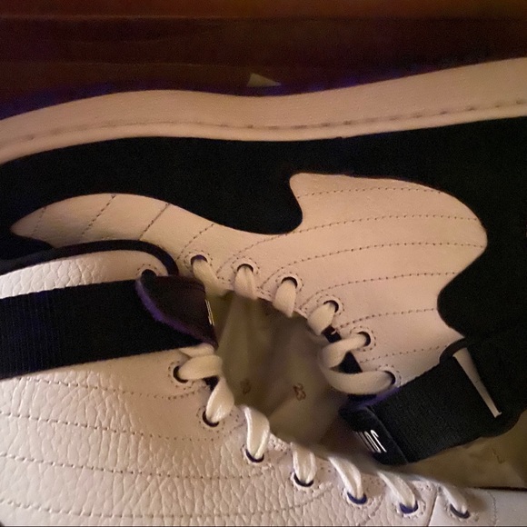 Nike Jordans black and white Some purple main image 6